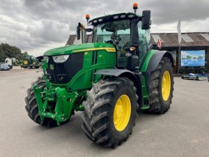 Трактор John Deere 6R 250